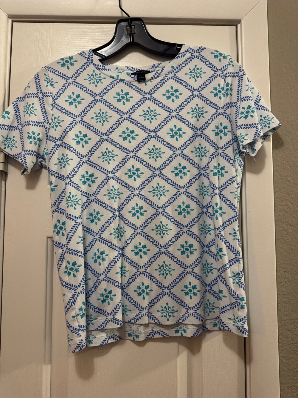 Casual White Tee with Blue Tile Print